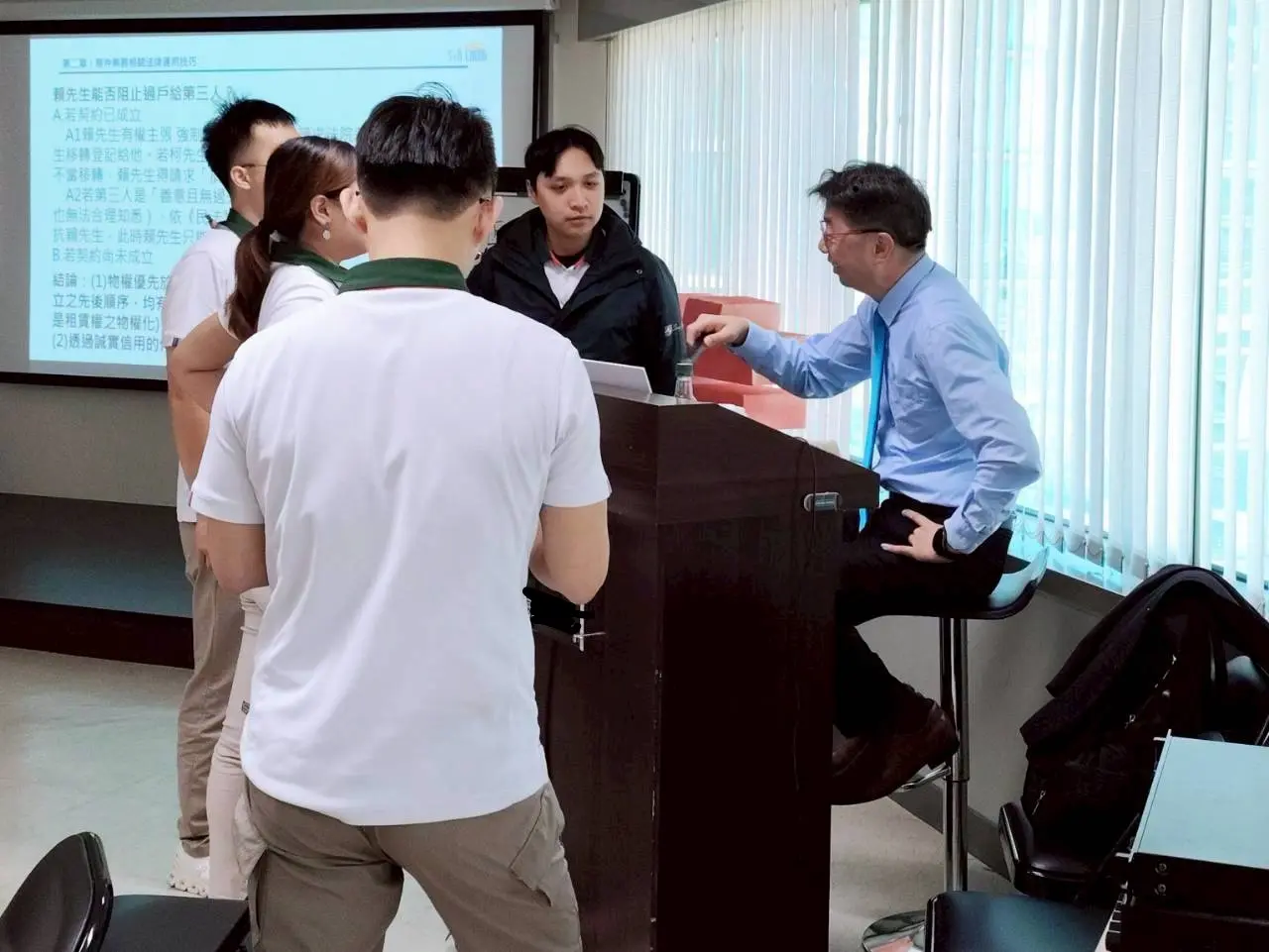 Line Album 251107 用法律力創造雙贏 桃園信義 林家泰 251110 1